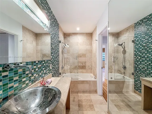 at 2810 Crystal Ct, Miami, FL 33133 Unit For Sale 3 Bedrooms 3 Bathrooms MLS# A11802996 Price $2,200,000 1668