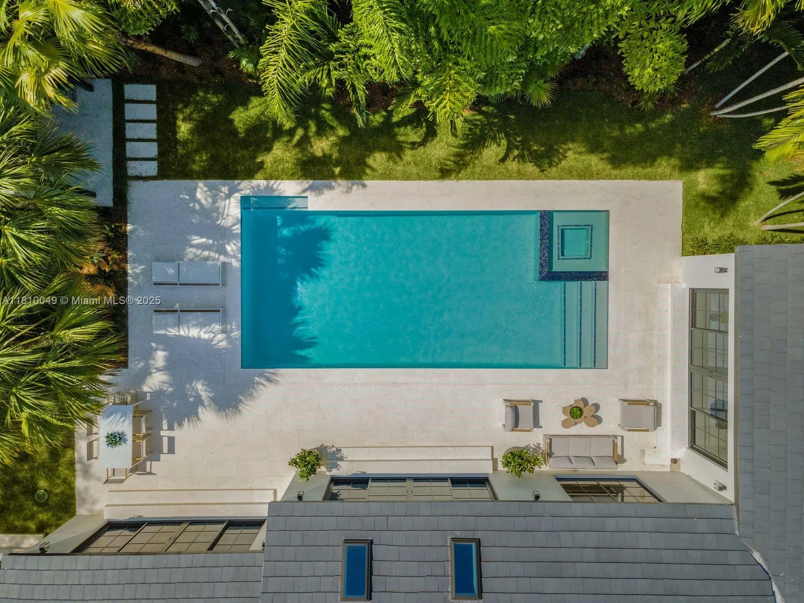 at 3883 Wood Ave, Miami, FL 33133 Unit For Sale 6 Bedrooms 8 Bathrooms MLS# A11810049 Price $10,500,000 5077
