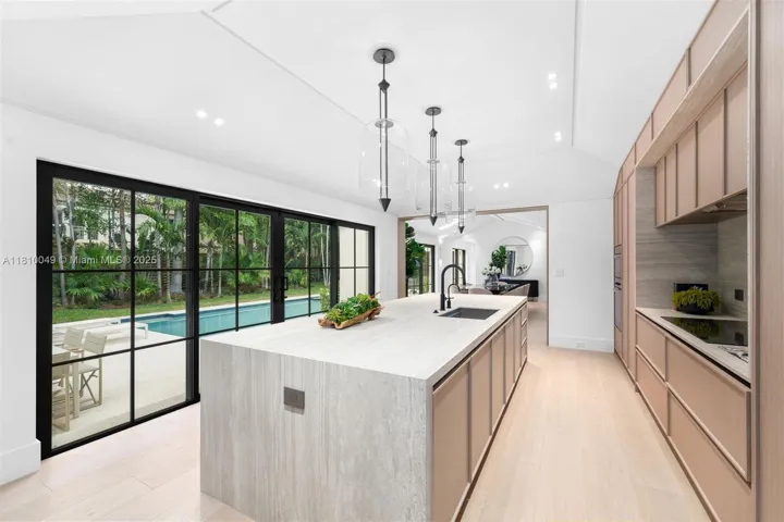 at 3883 Wood Ave, Miami, FL 33133 Unit For Sale 6 Bedrooms 8 Bathrooms MLS# A11810049 Price $10,500,000 5077