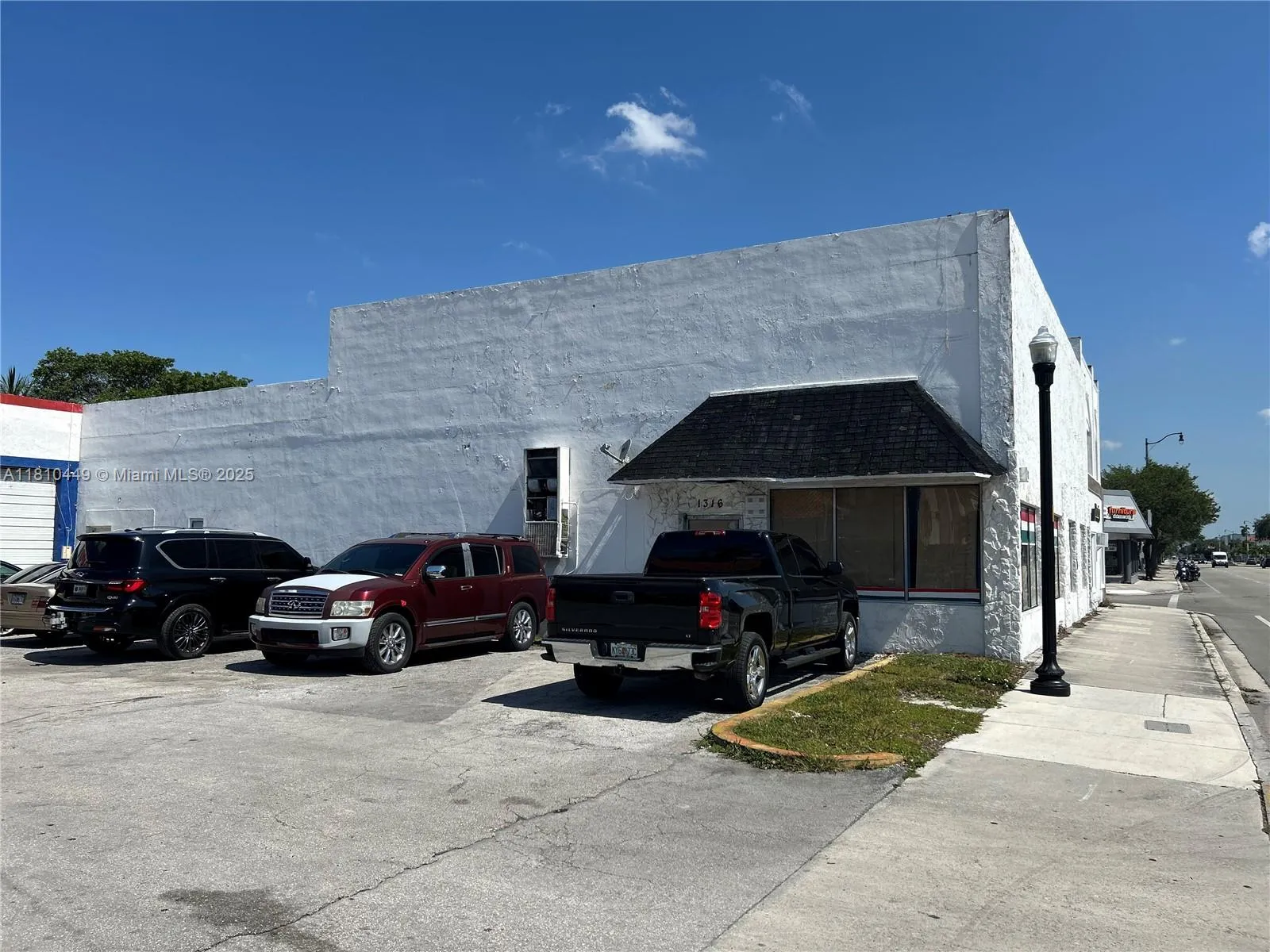 1318 N Federal Hwy 1318, Hollywood, Florida 33020, Hollywood, Florida 33020, ,Commercial Lease,For Rent,1318 N Federal Hwy 1318, Hollywood, Florida 33020,A11810449