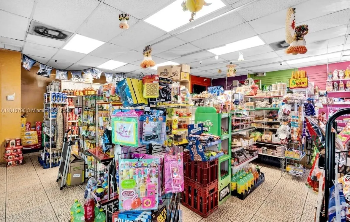 3937 Davie Blvd, Fort Lauderdale, Florida 33312, Fort Lauderdale, Florida 33312, ,Business Opportunity,For Sale,3937 Davie Blvd, Fort Lauderdale, Florida 33312,A11810796