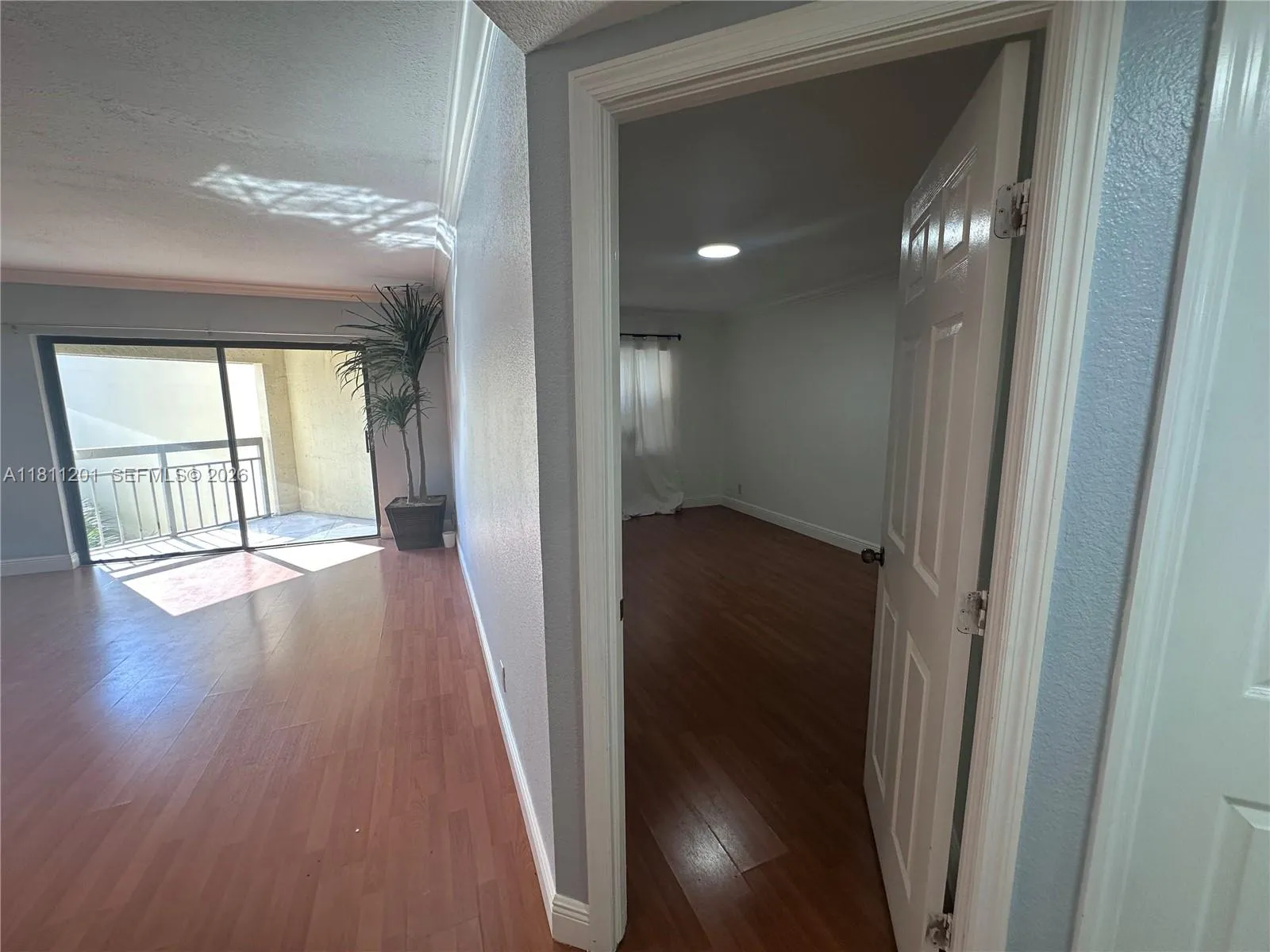 8290 Lake Dr 502, Doral, Florida 33166, Doral, Florida 33166, 1 Bedroom Bedrooms, ,1 BathroomBathrooms,Residential,For Sale,8290 Lake Dr 502, Doral, Florida 33166,A11811201