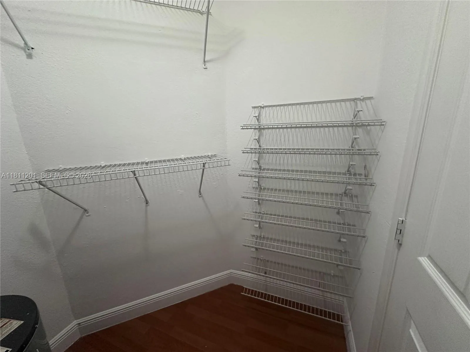 8290 Lake Dr 502, Doral, Florida 33166, Doral, Florida 33166, 1 Bedroom Bedrooms, ,1 BathroomBathrooms,Residential,For Sale,8290 Lake Dr 502, Doral, Florida 33166,A11811201