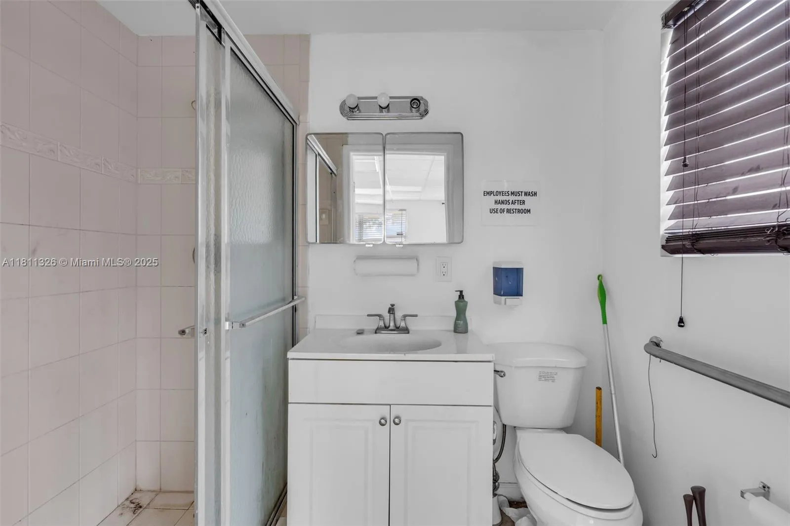 1226 Nw 23rd Ave, Fort Lauderdale, Florida 33311, Fort Lauderdale, Florida 33311, ,Commercial Lease,For Rent,1226 Nw 23rd Ave, Fort Lauderdale, Florida 33311,A11811326