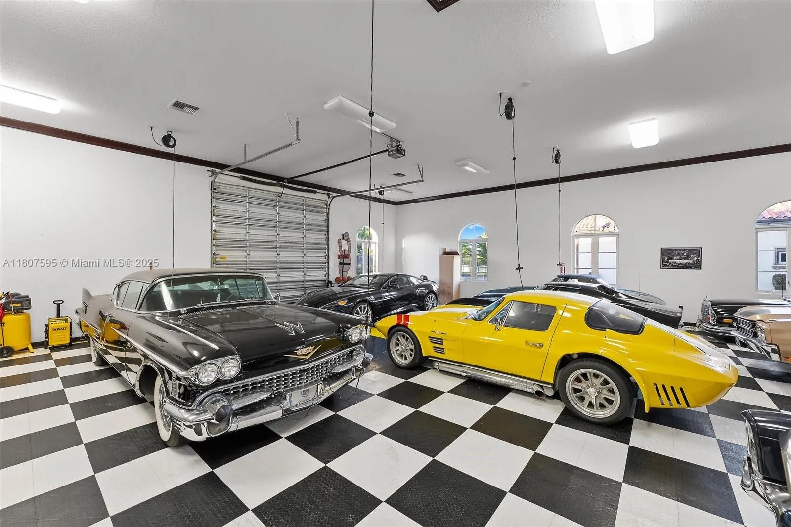 18451 Sw 158th St, Miami, Florida 33187, Miami, Florida 33187, 6 Bedrooms Bedrooms, ,8 BathroomsBathrooms,Residential,For Sale,18451 Sw 158th St, Miami, Florida 33187,A11807595