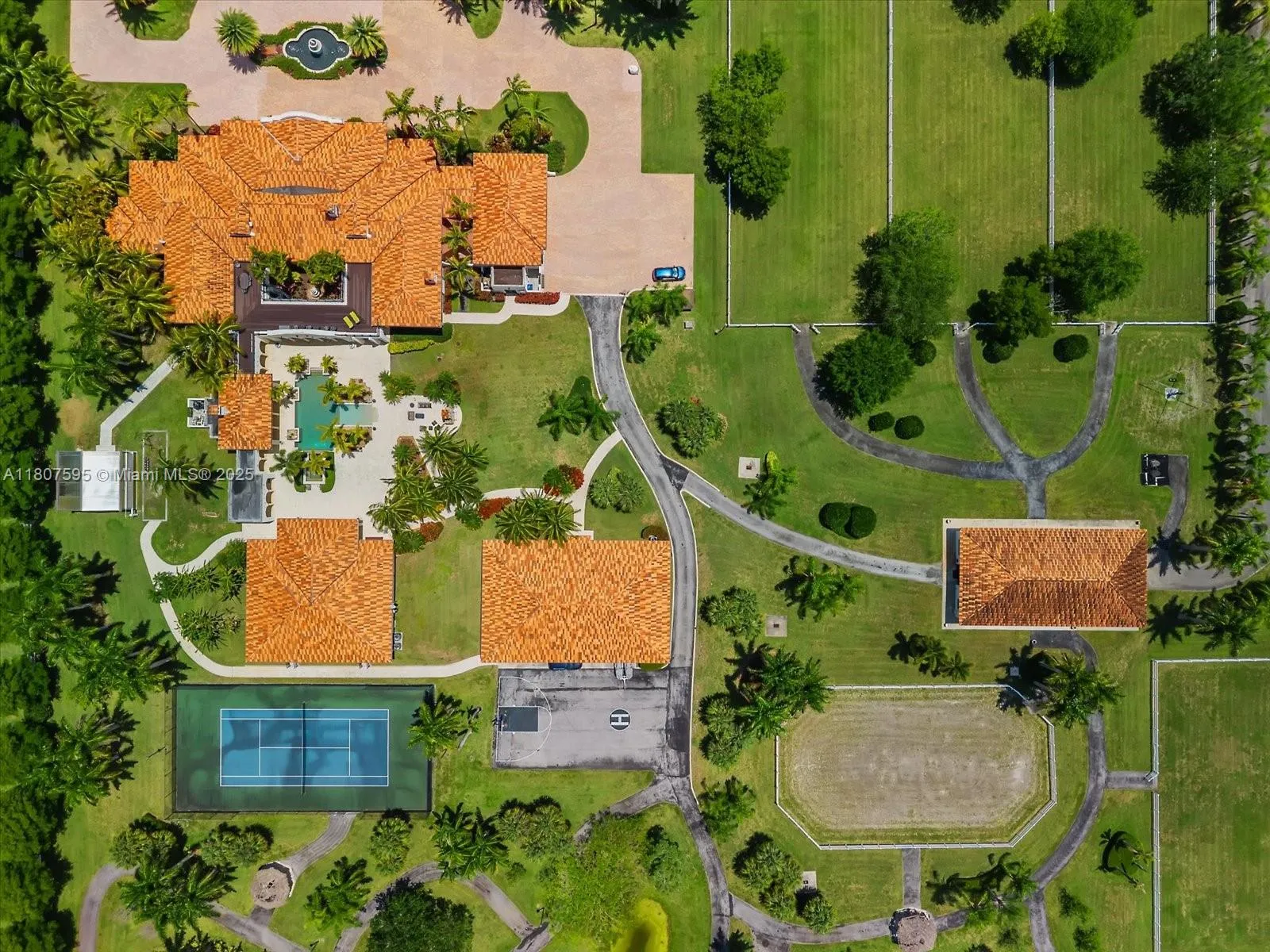 18451 Sw 158th St, Miami, Florida 33187, Miami, Florida 33187, 6 Bedrooms Bedrooms, ,8 BathroomsBathrooms,Residential,For Sale,18451 Sw 158th St, Miami, Florida 33187,A11807595