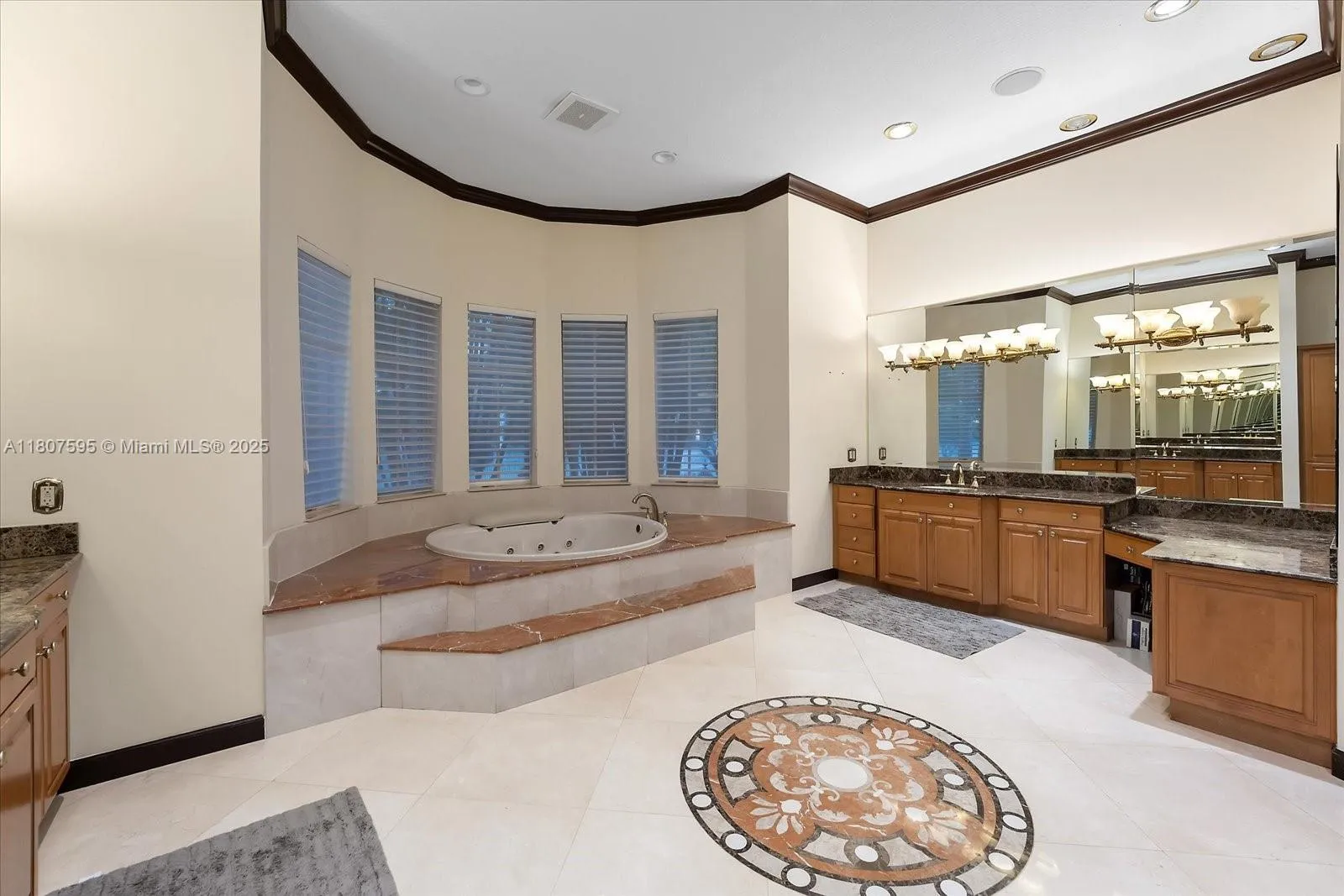 18451 Sw 158th St, Miami, Florida 33187, Miami, Florida 33187, 6 Bedrooms Bedrooms, ,8 BathroomsBathrooms,Residential,For Sale,18451 Sw 158th St, Miami, Florida 33187,A11807595