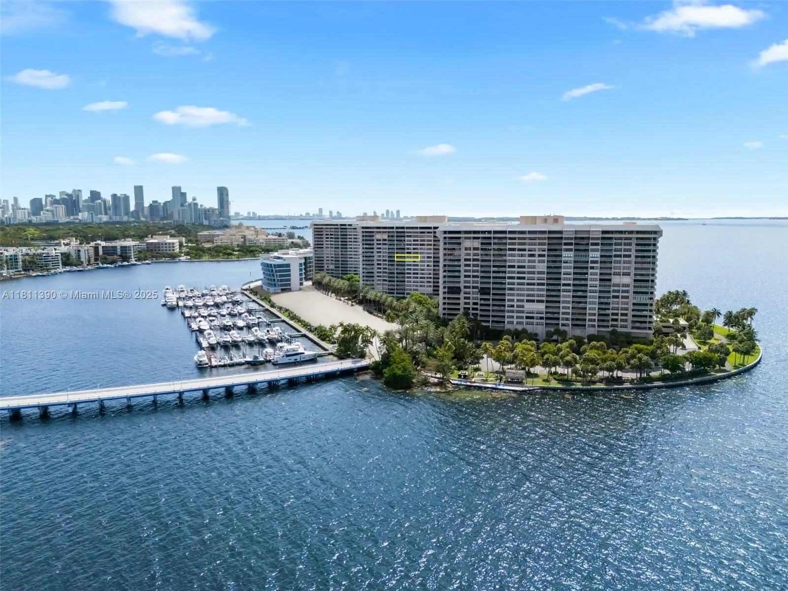 at 2 Grove Isle Dr, Miami, FL 33133 Unit For Sale 2 Bedrooms 2 Bathrooms MLS# A11811390 Price $1,515,000 1642