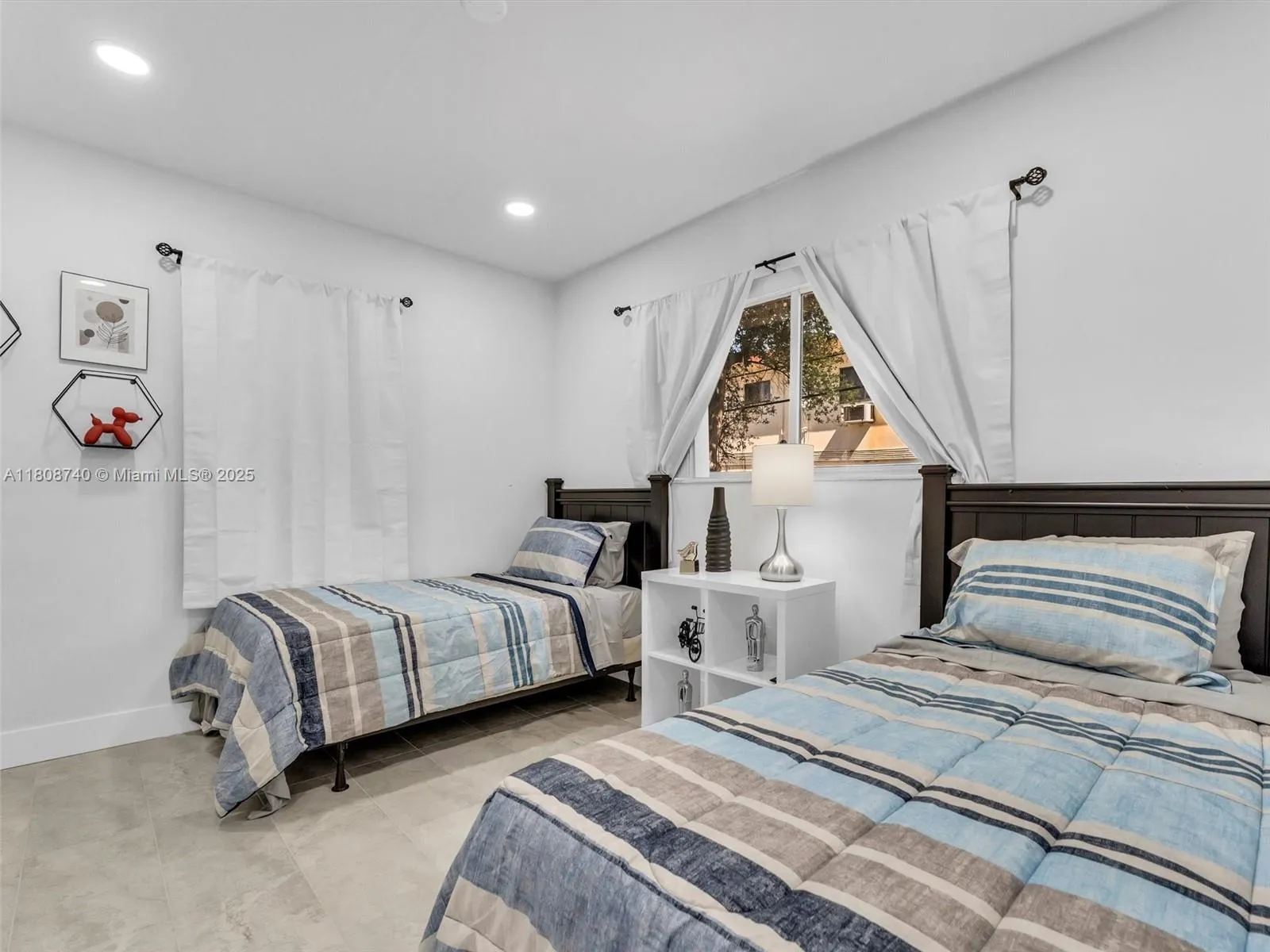 Miami, Florida 33127, 3 Bedrooms Bedrooms, ,2 BathroomsBathrooms,Residential Lease,For Rent,A11808740