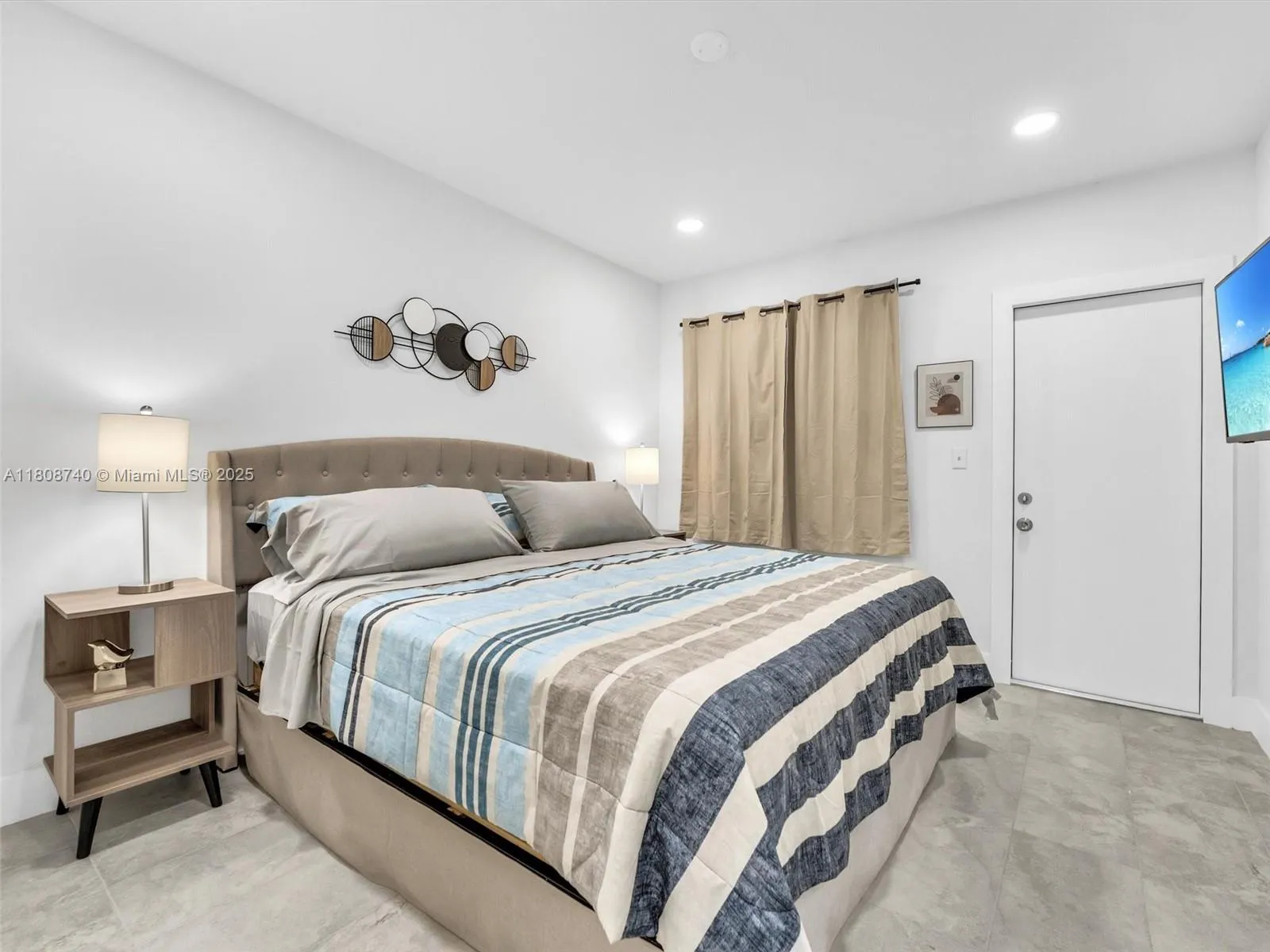 Miami, Florida 33127, 3 Bedrooms Bedrooms, ,2 BathroomsBathrooms,Residential Lease,For Rent,A11808740