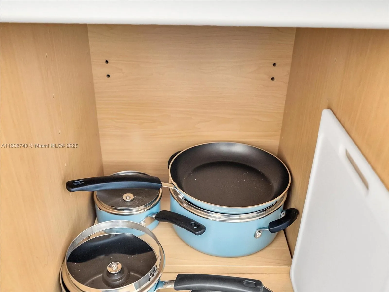 Miami, Florida 33127, 3 Bedrooms Bedrooms, ,2 BathroomsBathrooms,Residential Lease,For Rent,A11808740