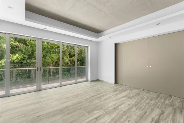 at 3709 Poinciana Ave, Miami, FL 33133 Unit For Sale 5 Bedrooms 6 Bathrooms MLS# A11810034 Price $4,697,000 4432