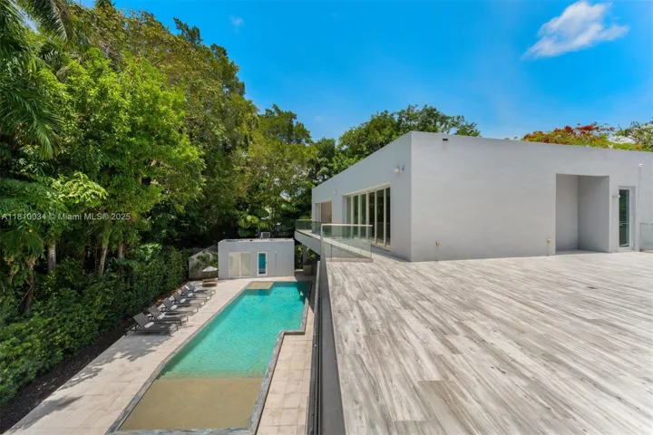 at 3709 Poinciana Ave, Miami, FL 33133 Unit For Sale 5 Bedrooms 6 Bathrooms MLS# A11810034 Price $4,697,000 4432