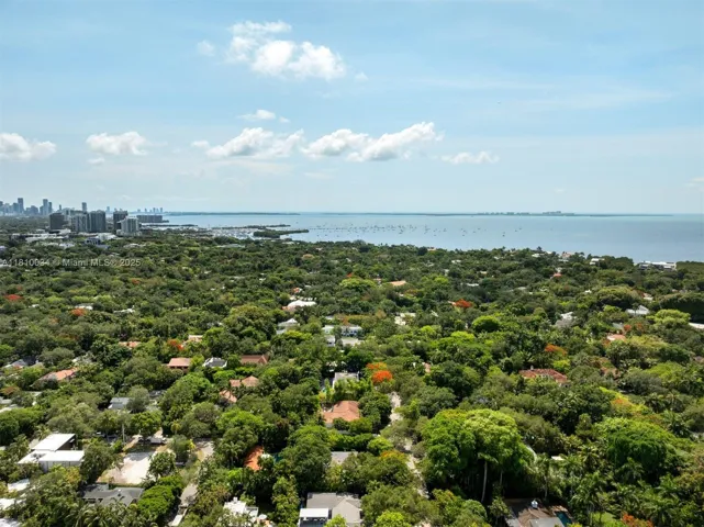 at 3709 Poinciana Ave, Miami, FL 33133 Unit For Sale 5 Bedrooms 6 Bathrooms MLS# A11810034 Price $4,697,000 4432