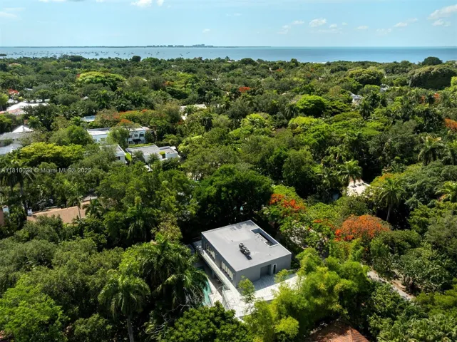 at 3709 Poinciana Ave, Miami, FL 33133 Unit For Sale 5 Bedrooms 6 Bathrooms MLS# A11810034 Price $4,697,000 4432