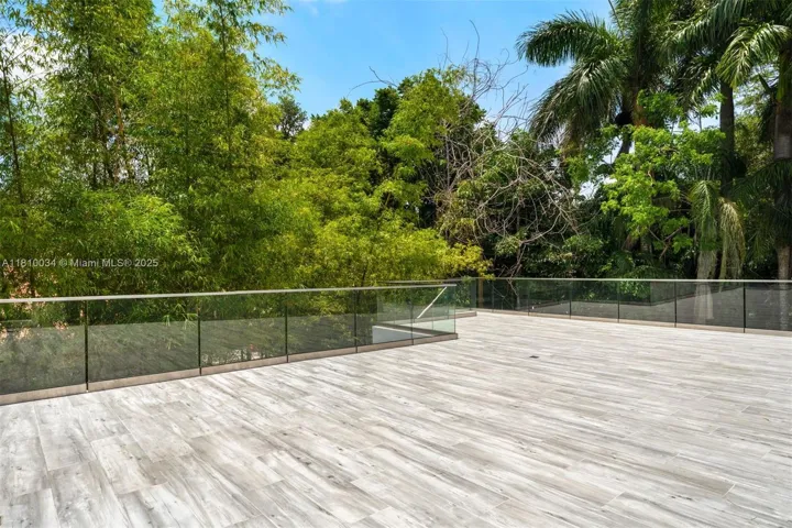 at 3709 Poinciana Ave, Miami, FL 33133 Unit For Sale 5 Bedrooms 6 Bathrooms MLS# A11810034 Price $4,697,000 4432