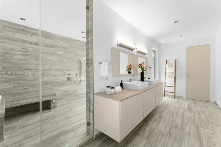 at 3709 Poinciana Ave, Miami, FL 33133 Unit For Sale 5 Bedrooms 6 Bathrooms MLS# A11810034 Price $4,697,000 4432