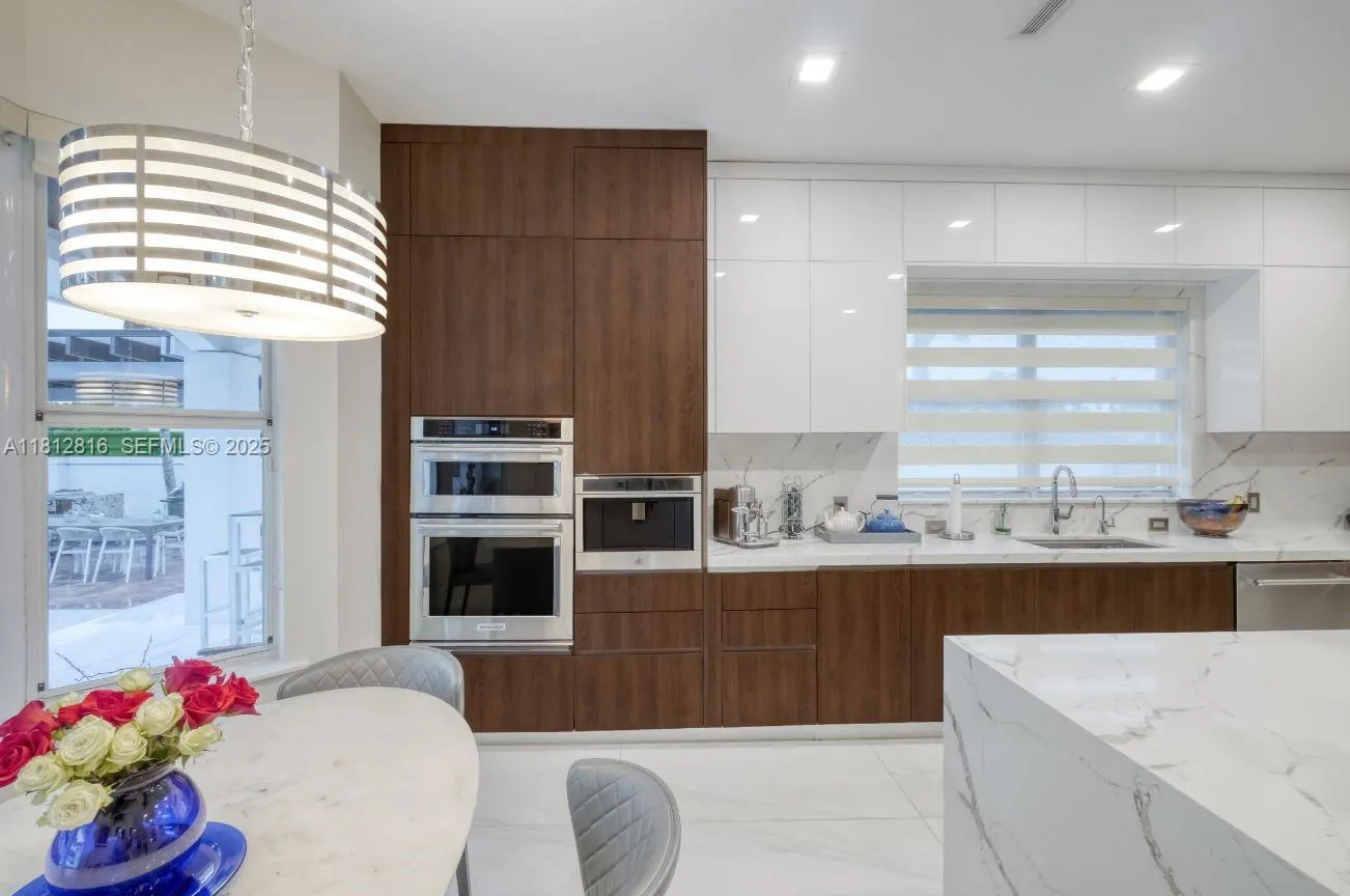 11390 Sw 30th St, Miami, Florida 33165, Miami, Florida 33165, 4 Bedrooms Bedrooms, ,3 BathroomsBathrooms,Residential,For Sale,11390 Sw 30th St, Miami, Florida 33165,A11812816