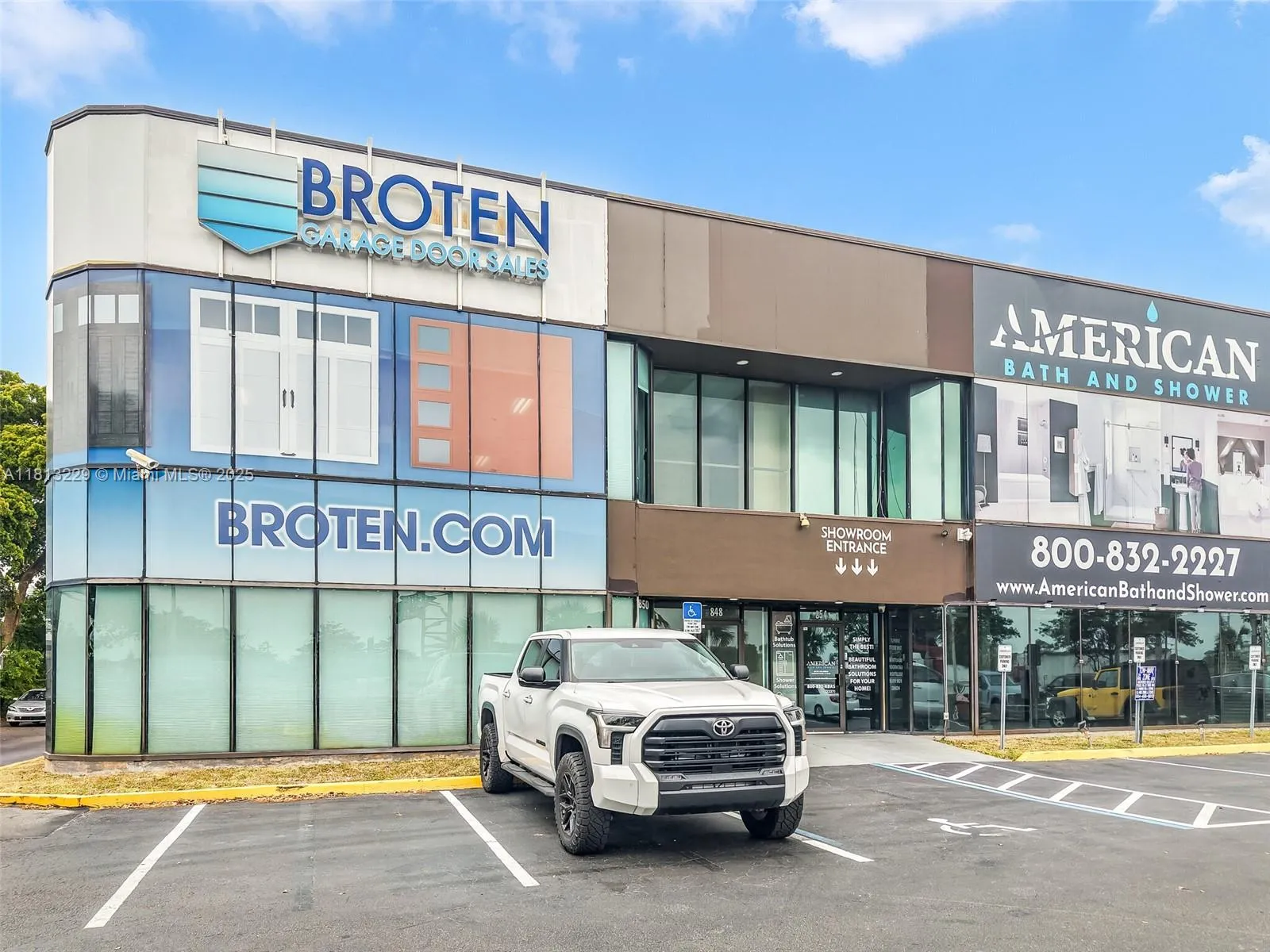 820 Sw 12th Ave 8b, Pompano Beach, Florida 33069, Pompano Beach, Florida 33069, ,Commercial Lease,For Rent,820 Sw 12th Ave 8b, Pompano Beach, Florida 33069,A11813229