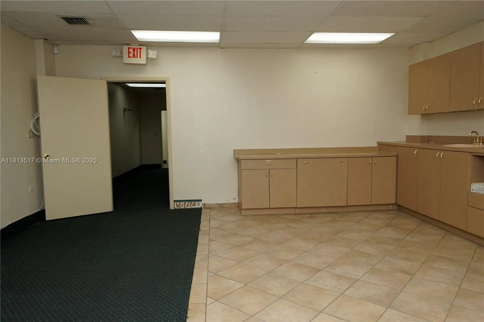 8500 Sw 40th St, Miami, Florida 33155, Miami, Florida 33155, ,Commercial Lease,For Rent,8500 Sw 40th St, Miami, Florida 33155,A11813517