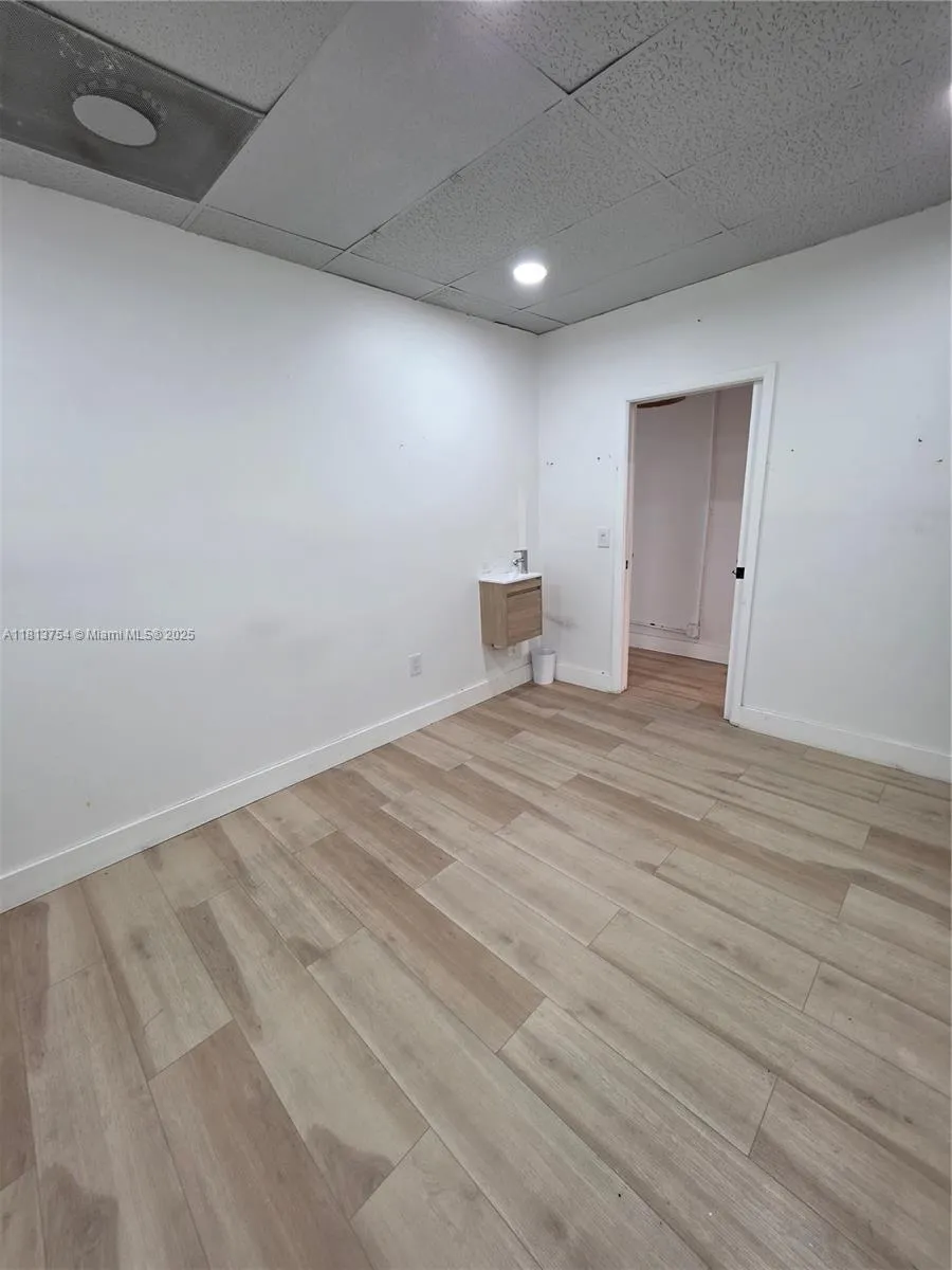 5655 Johnson St B, Hollywood, Florida 33021, Hollywood, Florida 33021, ,Commercial Lease,For Rent,5655 Johnson St B, Hollywood, Florida 33021,A11813754
