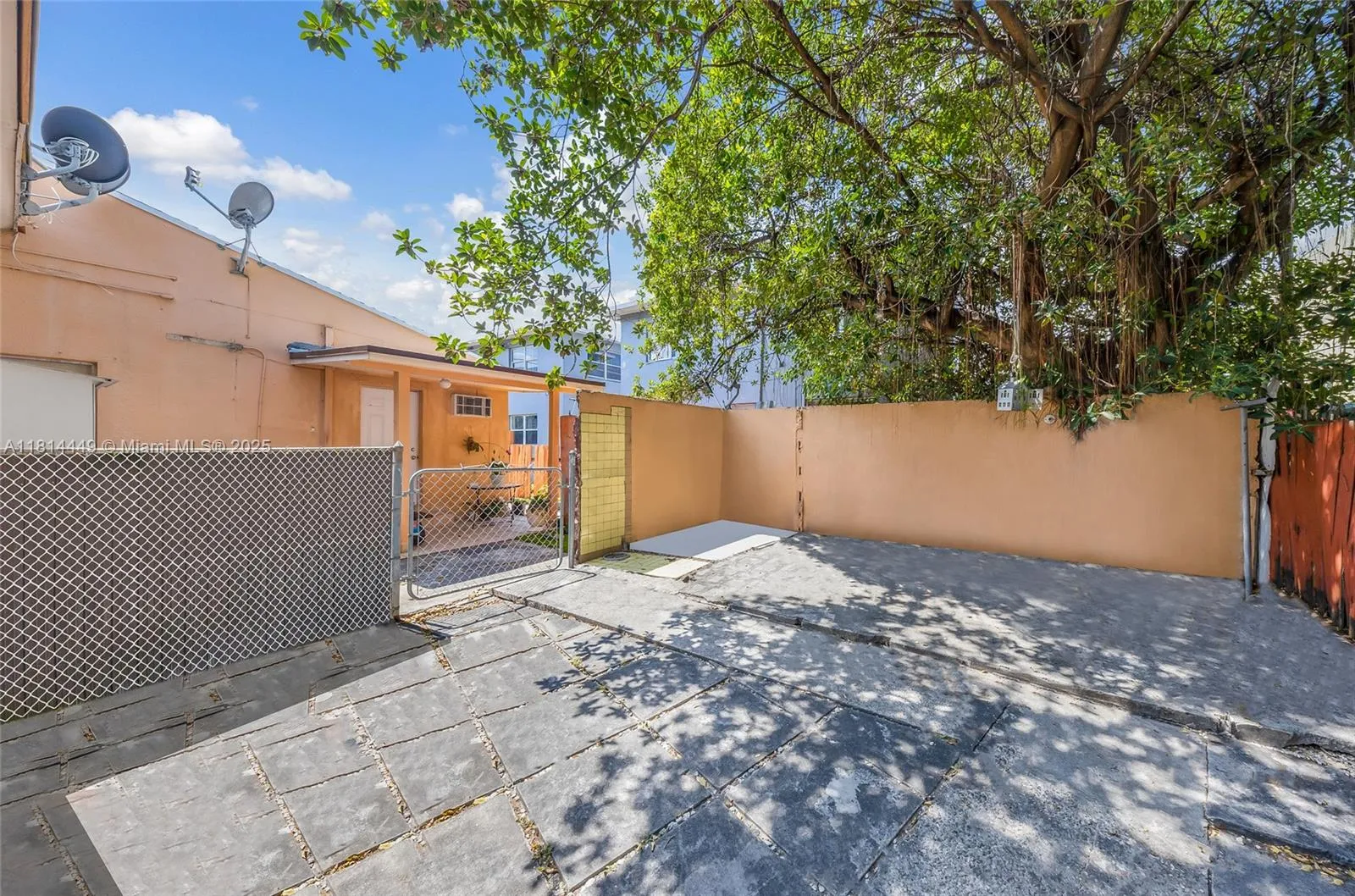 625 Sw 16th Ave, Miami, Florida 33135, Miami, Florida 33135, ,Residential Income,For Sale,625 Sw 16th Ave, Miami, Florida 33135,A11814449