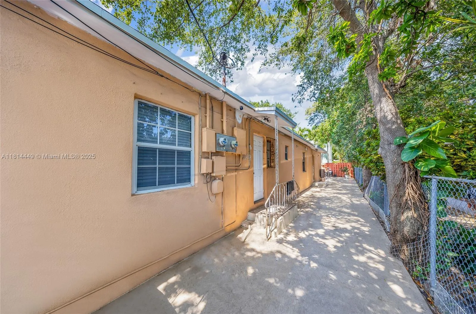 625 Sw 16th Ave, Miami, Florida 33135, Miami, Florida 33135, ,Residential Income,For Sale,625 Sw 16th Ave, Miami, Florida 33135,A11814449