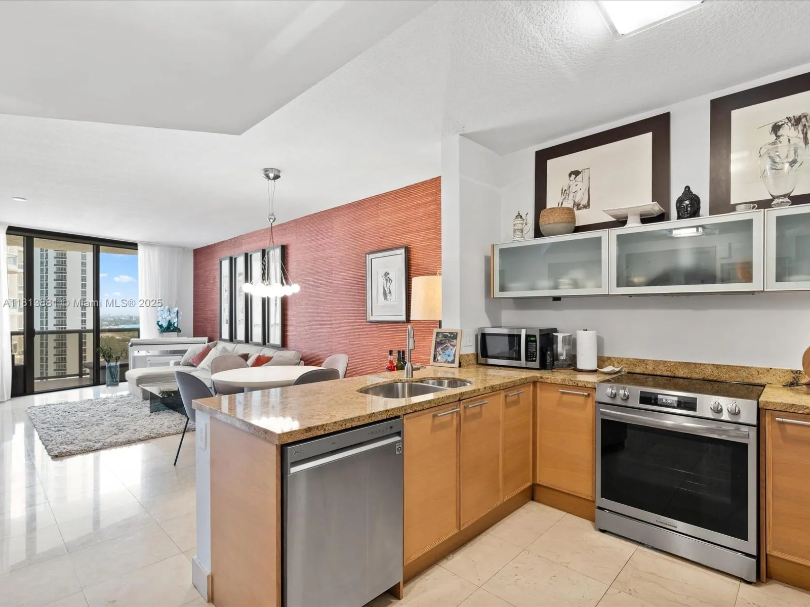 at 16275 Collins Ave, Sunny Isles Beach, FL 33160 Unit For Sale 1 Bedroom 2 Bathrooms MLS# A11813881 Price $800,000 883
