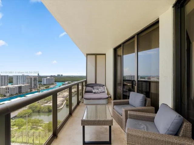 at 16275 Collins Ave, Sunny Isles Beach, FL 33160 Unit For Sale 1 Bedroom 2 Bathrooms MLS# A11813881 Price $800,000 883