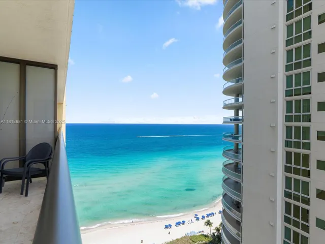 at 16275 Collins Ave, Sunny Isles Beach, FL 33160 Unit For Sale 1 Bedroom 2 Bathrooms MLS# A11813881 Price $800,000 883