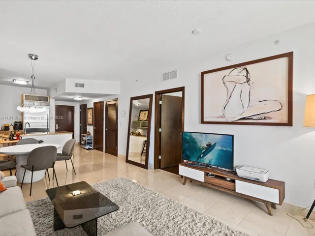 at 16275 Collins Ave, Sunny Isles Beach, FL 33160 Unit For Sale 1 Bedroom 2 Bathrooms MLS# A11813881 Price $800,000 883