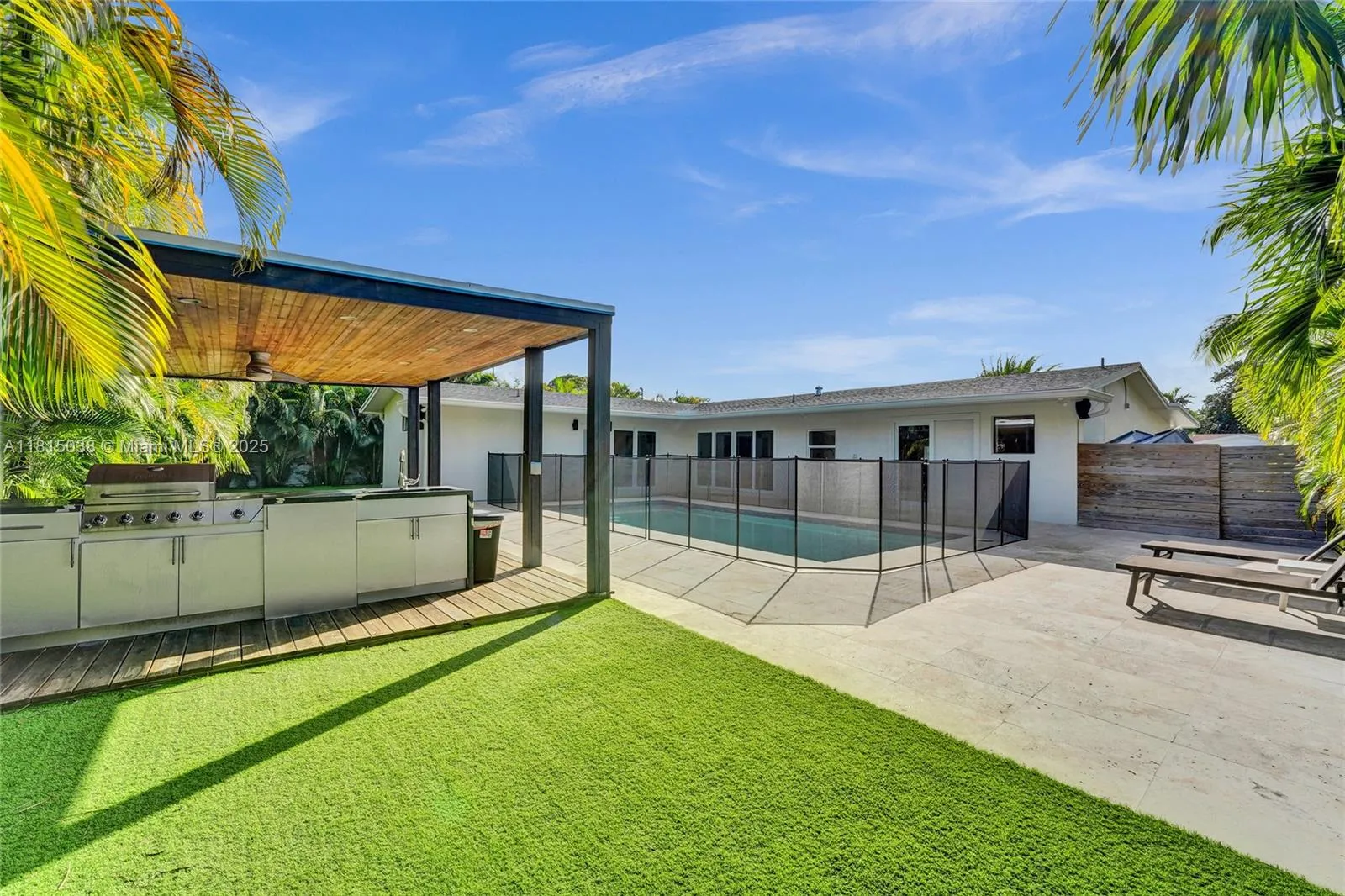 2045 Ne 202nd St, Miami, Florida 33179, Miami, Florida 33179, 4 Bedrooms Bedrooms, ,3 BathroomsBathrooms,Residential,For Sale,2045 Ne 202nd St, Miami, Florida 33179,A11815038