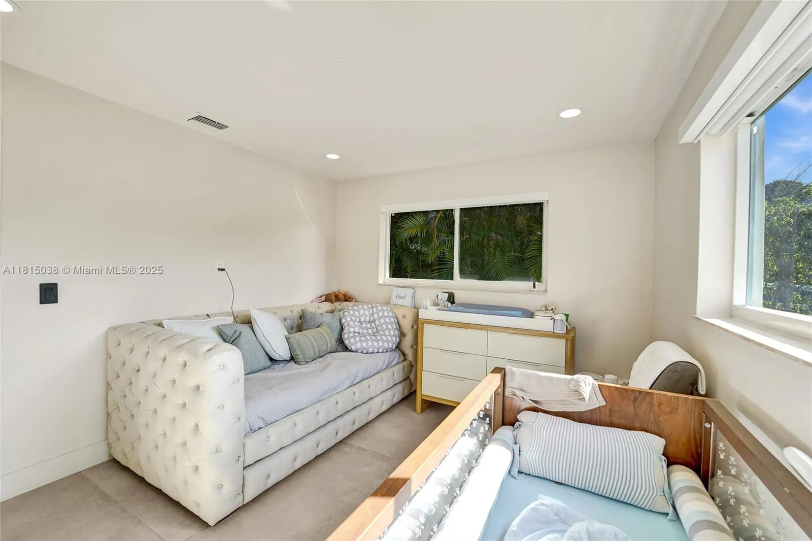 2045 Ne 202nd St, Miami, Florida 33179, Miami, Florida 33179, 4 Bedrooms Bedrooms, ,3 BathroomsBathrooms,Residential,For Sale,2045 Ne 202nd St, Miami, Florida 33179,A11815038