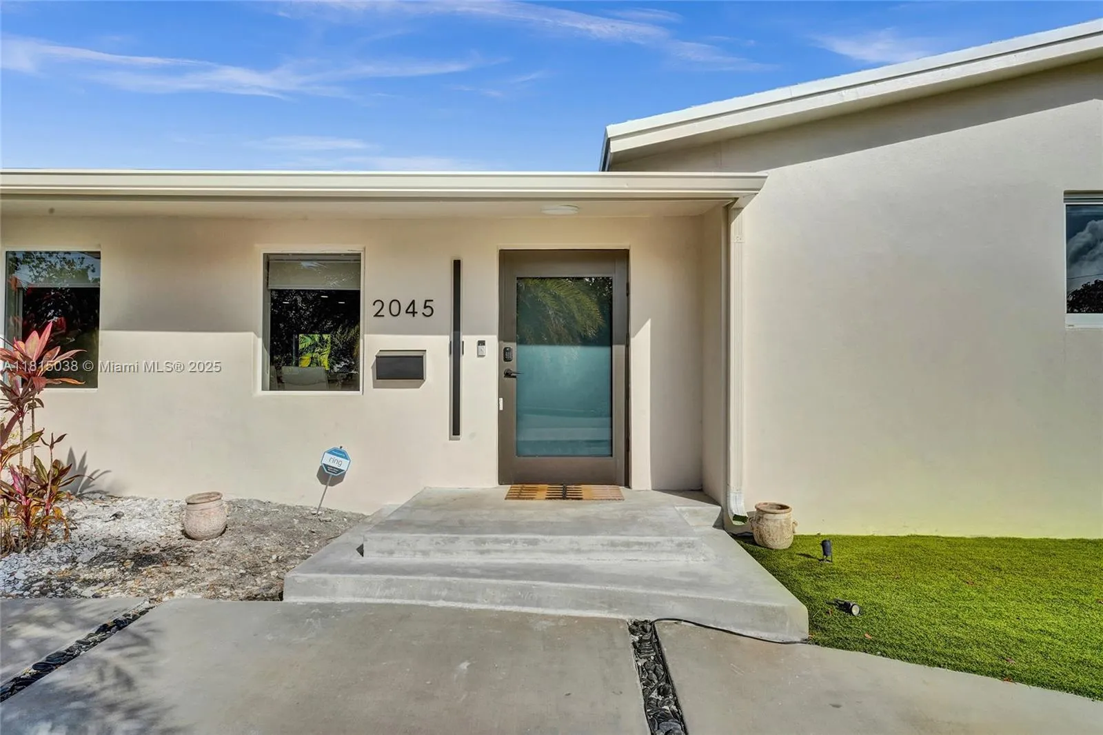 2045 Ne 202nd St, Miami, Florida 33179, Miami, Florida 33179, 4 Bedrooms Bedrooms, ,3 BathroomsBathrooms,Residential,For Sale,2045 Ne 202nd St, Miami, Florida 33179,A11815038