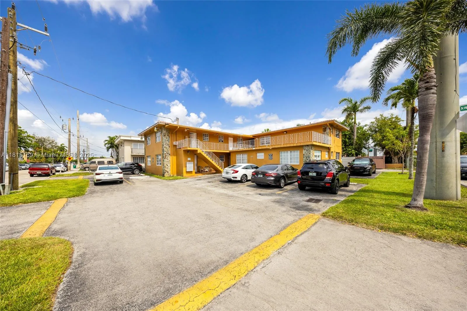 4340 Nw 11th St, Miami, Florida 33126, Miami, Florida 33126, ,Commercial Sale,For Sale,4340 Nw 11th St, Miami, Florida 33126,A11815189