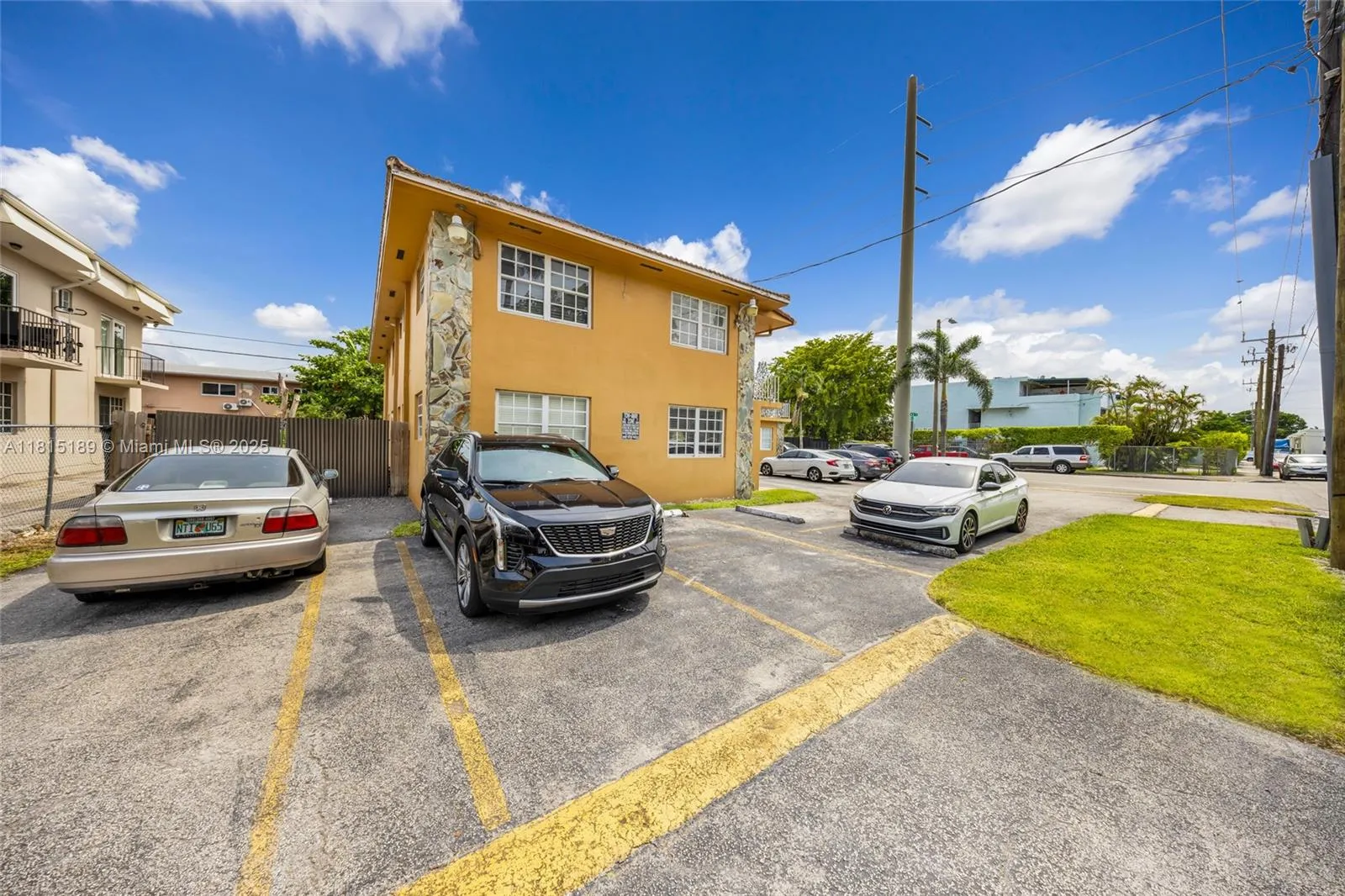 4340 Nw 11th St, Miami, Florida 33126, Miami, Florida 33126, ,Commercial Sale,For Sale,4340 Nw 11th St, Miami, Florida 33126,A11815189