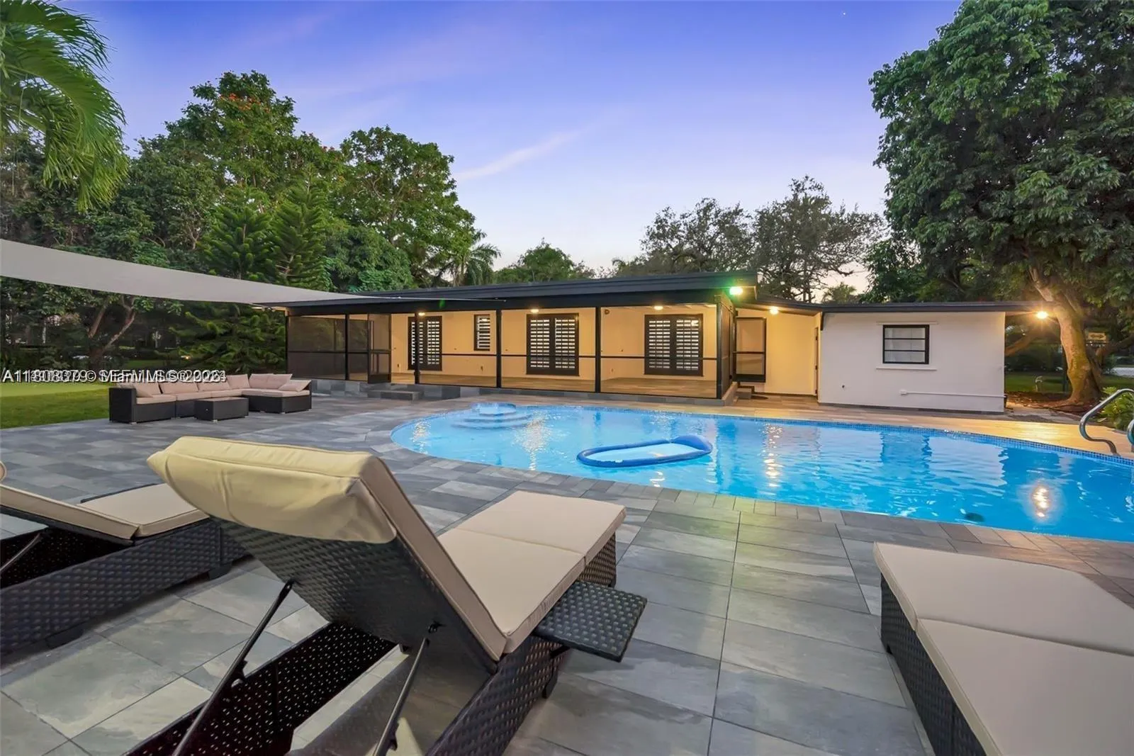 7335 Sw 104th St, Pinecrest, Florida 33156, Pinecrest, Florida 33156, 5 Bedrooms Bedrooms, ,5 BathroomsBathrooms,Residential Lease,For Rent,7335 Sw 104th St, Pinecrest, Florida 33156,A11808379