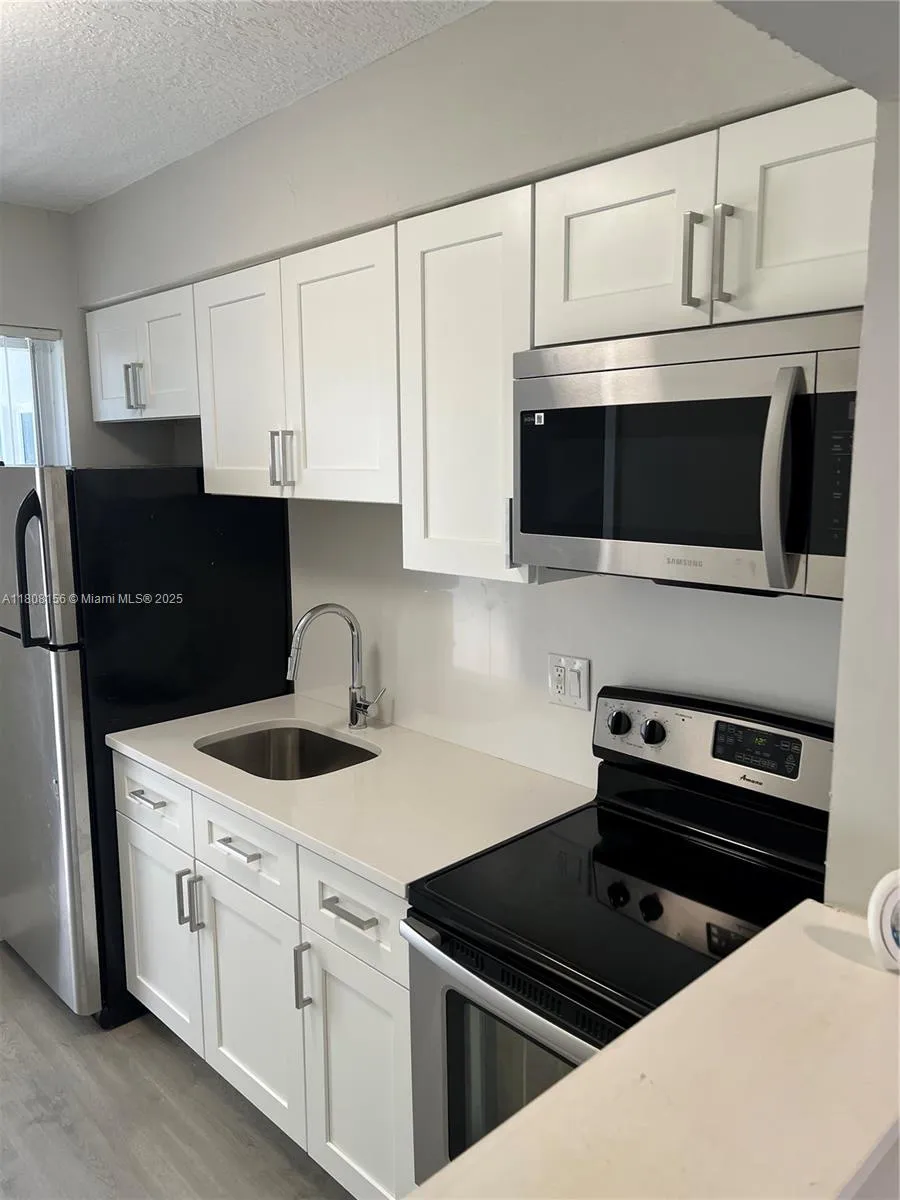 1304 Nw 6th Ave, Fort Lauderdale, Florida 33311, Fort Lauderdale, Florida 33311, ,Residential Income,For Sale,1304 Nw 6th Ave, Fort Lauderdale, Florida 33311,A11808156