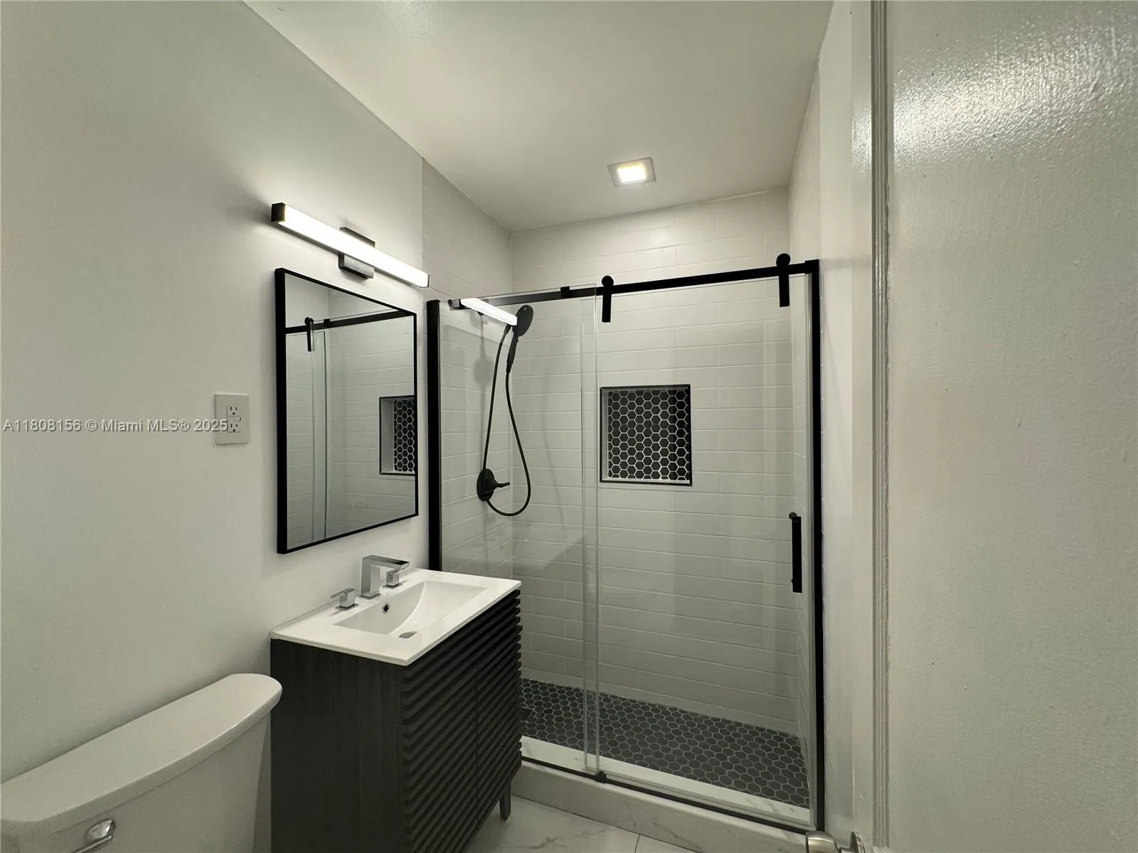 1304 Nw 6th Ave, Fort Lauderdale, Florida 33311, Fort Lauderdale, Florida 33311, ,Residential Income,For Sale,1304 Nw 6th Ave, Fort Lauderdale, Florida 33311,A11808156