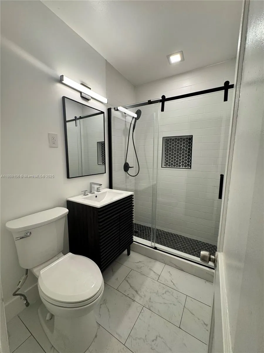 1304 Nw 6th Ave, Fort Lauderdale, Florida 33311, Fort Lauderdale, Florida 33311, ,Residential Income,For Sale,1304 Nw 6th Ave, Fort Lauderdale, Florida 33311,A11808156