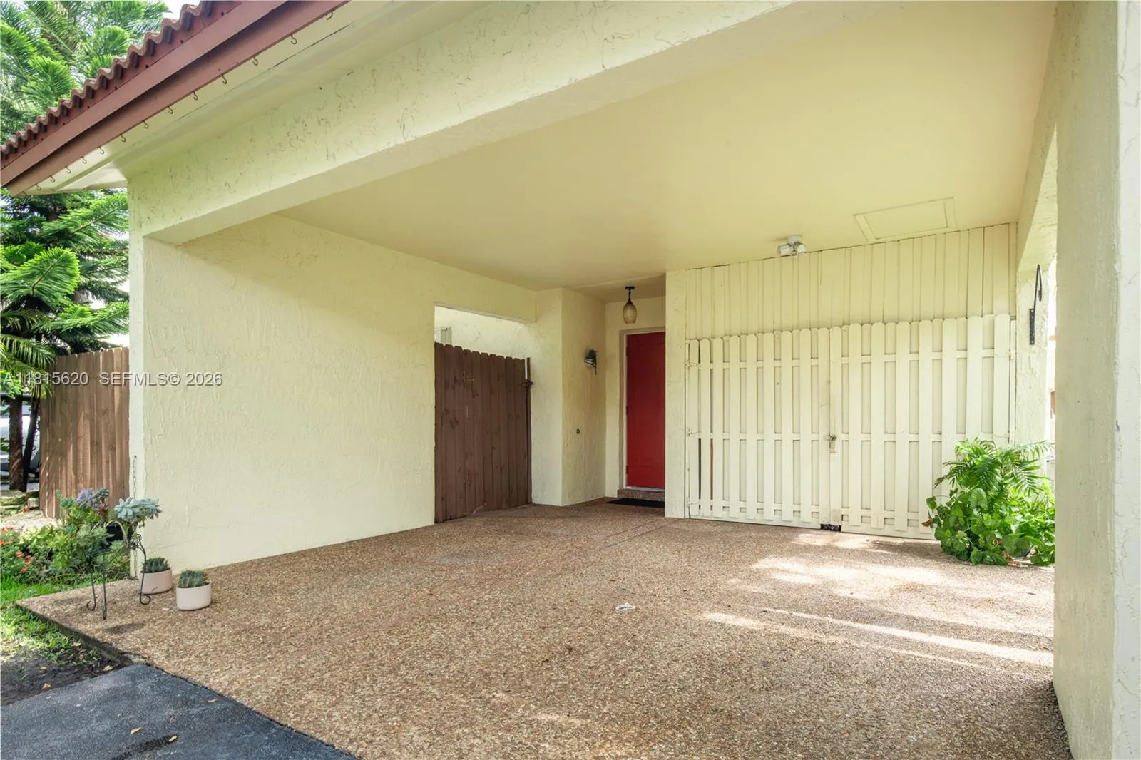 16189 Laurel Dr 25, Weston, Florida 33326, Weston, Florida 33326, 2 Bedrooms Bedrooms, ,2 BathroomsBathrooms,Residential,For Sale,16189 Laurel Dr 25, Weston, Florida 33326,A11815620