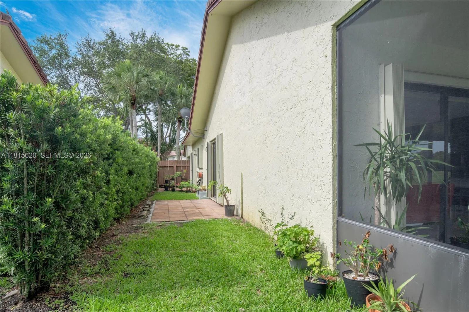 16189 Laurel Dr 25, Weston, Florida 33326, Weston, Florida 33326, 2 Bedrooms Bedrooms, ,2 BathroomsBathrooms,Residential,For Sale,16189 Laurel Dr 25, Weston, Florida 33326,A11815620