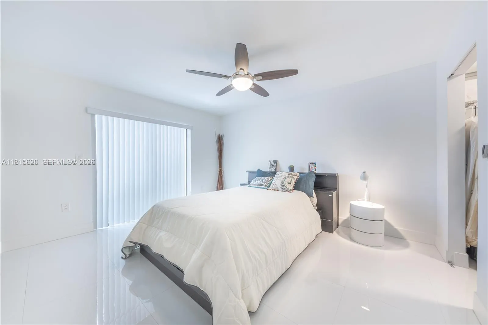 16189 Laurel Dr 25, Weston, Florida 33326, Weston, Florida 33326, 2 Bedrooms Bedrooms, ,2 BathroomsBathrooms,Residential,For Sale,16189 Laurel Dr 25, Weston, Florida 33326,A11815620