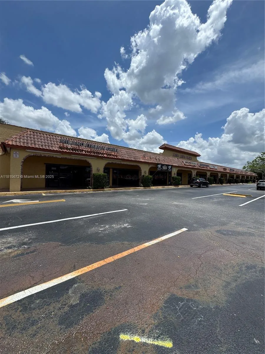 8759 Nw 50th St 8, Lauderhill, Florida 33351, Lauderhill, Florida 33351, ,Commercial Lease,For Rent,8759 Nw 50th St 8, Lauderhill, Florida 33351,A11815672