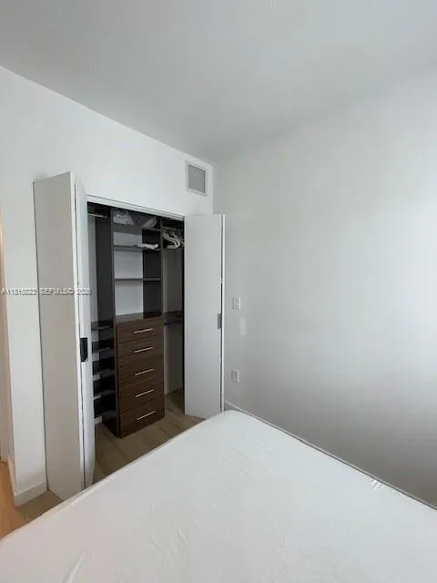 700 16th St 204, Miami Beach, Florida 33139, Miami Beach, Florida 33139, 1 Bedroom Bedrooms, ,1 BathroomBathrooms,Residential Lease,For Rent,700 16th St 204, Miami Beach, Florida 33139,A11815823