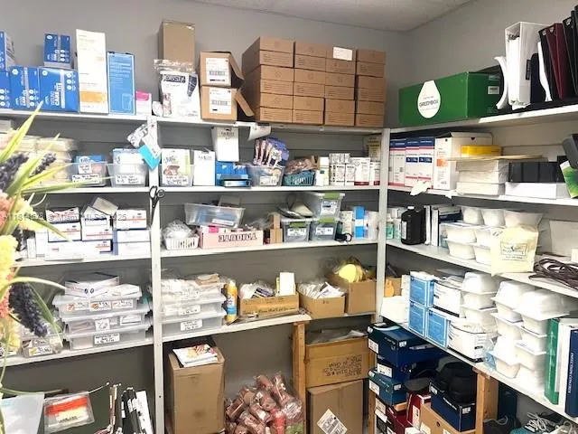 8129 Nw 88th Ave 8307, Tamarac, Florida 33321, Tamarac, Florida 33321, ,Commercial Lease,For Rent,8129 Nw 88th Ave 8307, Tamarac, Florida 33321,A11814528