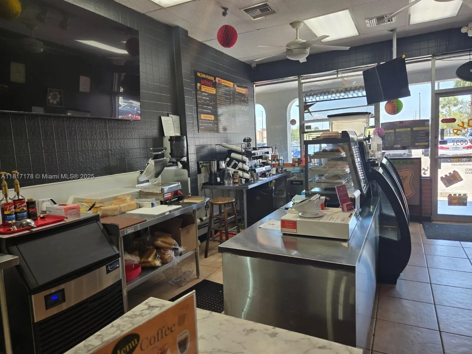 1426 W 49 St, Hialeah, Florida 33012, Hialeah, Florida 33012, ,Business Opportunity,For Sale,1426 W 49 St, Hialeah, Florida 33012,A11817178