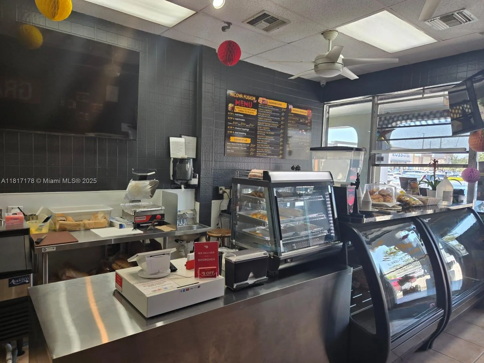 1426 W 49 St, Hialeah, Florida 33012, Hialeah, Florida 33012, ,Business Opportunity,For Sale,1426 W 49 St, Hialeah, Florida 33012,A11817178