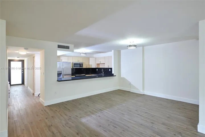at 5845 Collins Ave, Miami Beach, FL 33140 Unit For Sale 2 Bedrooms 3 Bathrooms MLS# A11817260 Price $985,000 1723