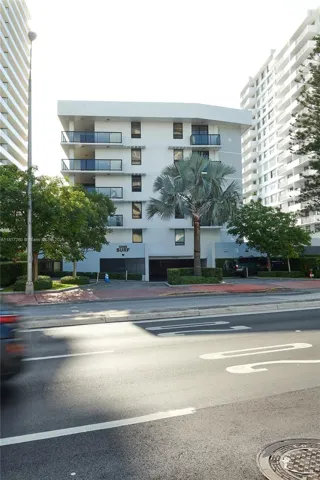 at 5845 Collins Ave, Miami Beach, FL 33140 Unit For Sale 2 Bedrooms 3 Bathrooms MLS# A11817260 Price $985,000 1723